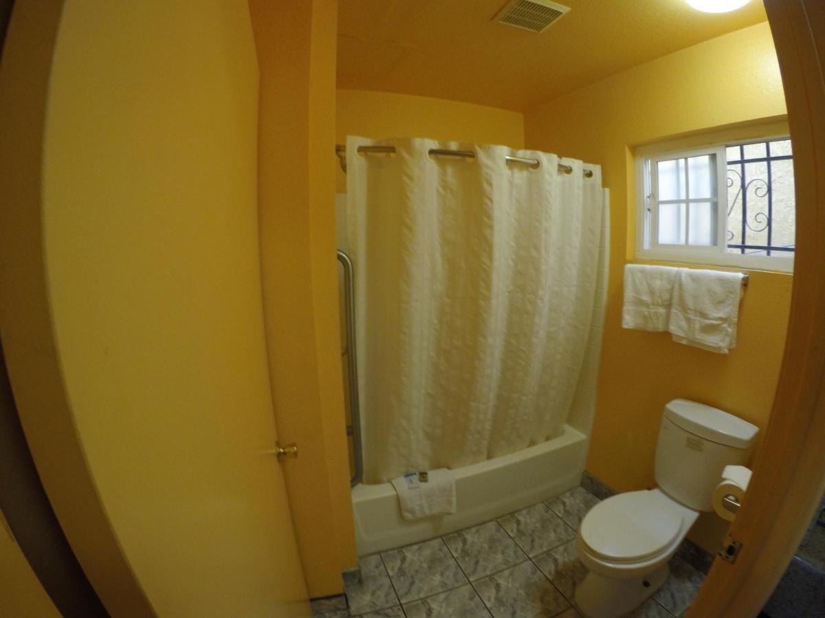 Calico Motel Анахайм Екстериор снимка