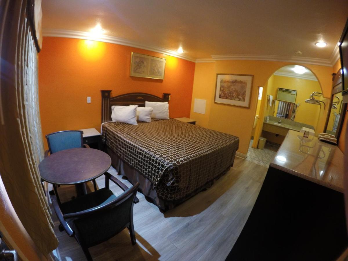 Calico Motel Анахайм Екстериор снимка